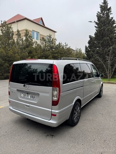 Mercedes Viano-5