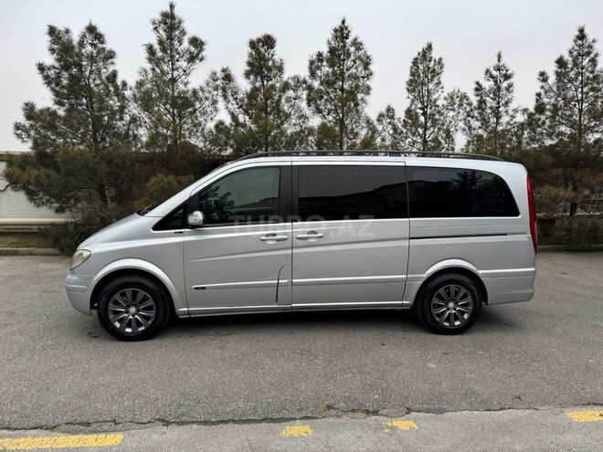 Mercedes Viano-7