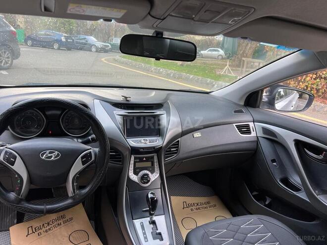 Hyundai Elantra 2011, 124,000 km - 1.6 l - Bakı
