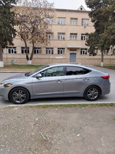 Hyundai Elantra 2016, 133,576 km - 2.0 l - Bakı