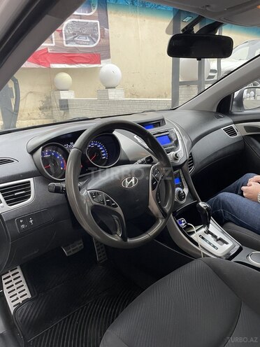 Hyundai Elantra 2012, 240,000 km - 1.8 l - Bakı