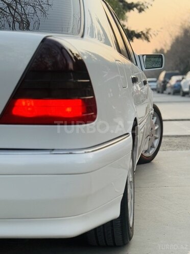 Mercedes C 230 1998, 268,728 km - 2.3 л - Saatlı