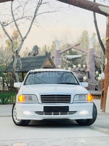 Mercedes C 230 1998, 268,728 km - 2.3 л - Saatlı