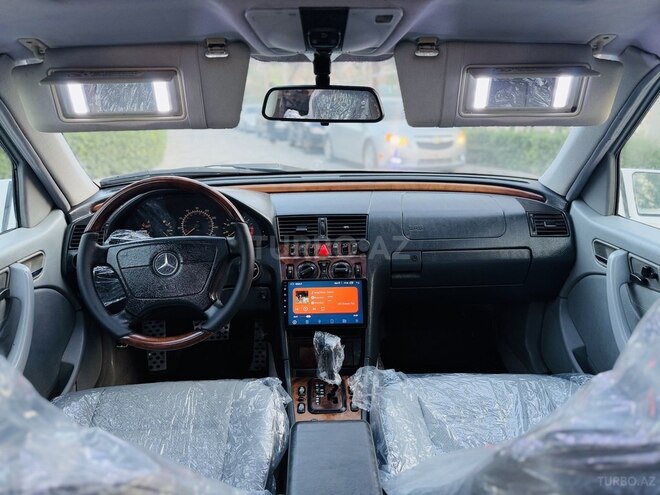 Mercedes C 230 1998, 268,728 km - 2.3 л - Saatlı