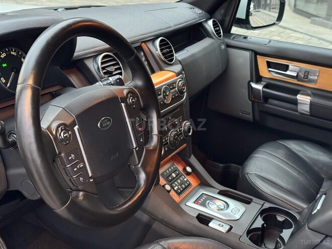 Land Rover Discovery-11