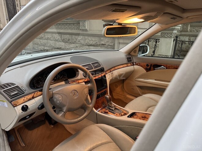 Mercedes E 350 4MATIC 2006, 67,500 km - 3.5 l - Bakı