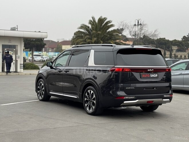 Kia Carnival-3