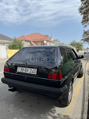Volkswagen Golf 1990, 255,000 km - 1.8 l - Qusar