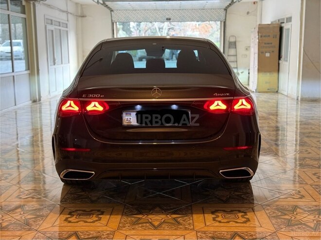 Mercedes E 300 e 2023, 1,500 km - 2.0 л - Bakı