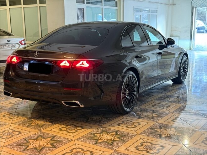 Mercedes E 300 e 2023, 1,500 km - 2.0 л - Bakı