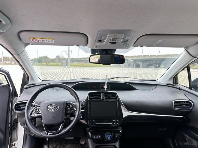 Toyota Prius 2019, 168,000 km - 1.8 л - Bakı