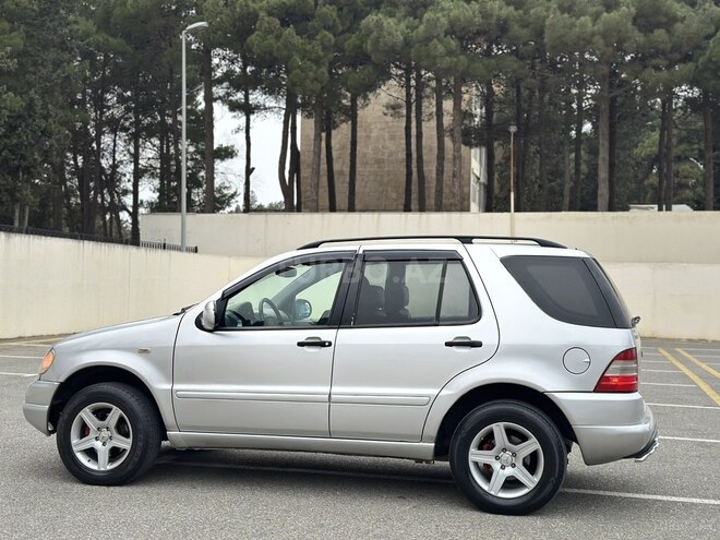 Mercedes ML 320 4MATIC 1999, 276,340 km - 3.2 l - Sumqayıt