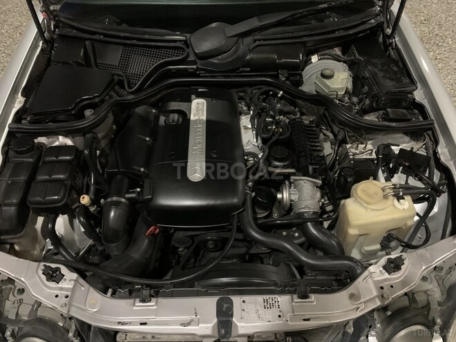 Mercedes E 220 d 2001, 527,300 km - 2.2 l - Şəmkir