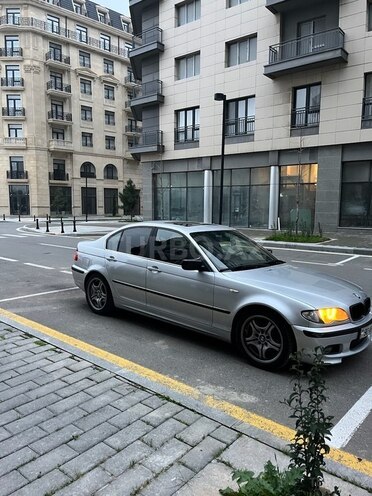 BMW 320 2001, 389,000 km - 2.2 l - Bakı