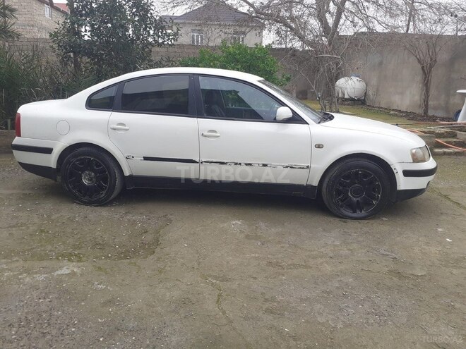 Volkswagen Passat 1998, 654,788 km - 2.0 л - Bakı