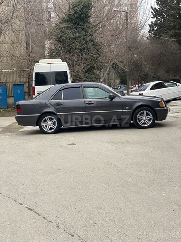 Mercedes C 180 1998, 282,820 km - 1.8 l - Bakı
