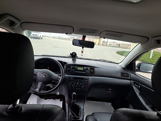 Toyota Corolla 2005, 252,000 km - 1.4 l - Bakı