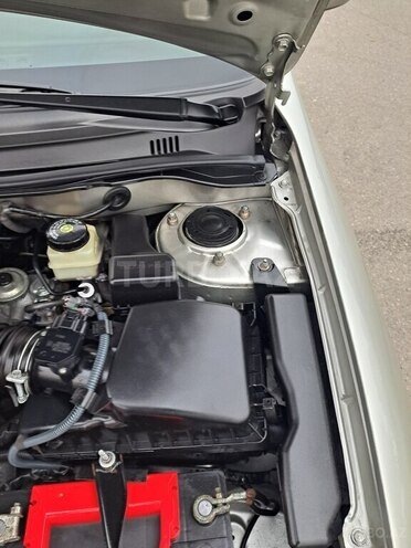Toyota Corolla 2005, 252,000 km - 1.4 l - Bakı