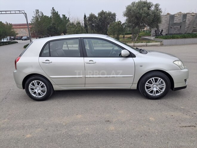 Toyota Corolla 2005, 252,000 km - 1.4 l - Bakı