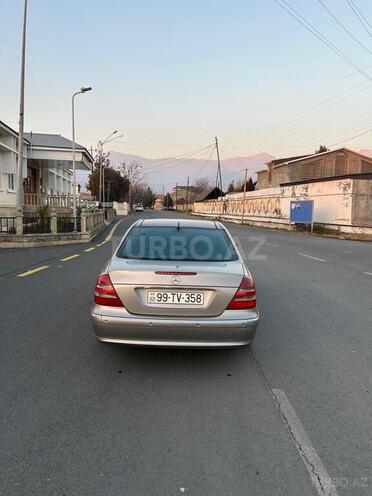 Mercedes E 240 2004, 291,576 km - 2.6 l - Bakı