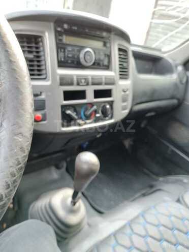 Nissan Urvan 2008, 270,000 km - 3.0 l - Bakı