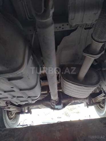 Nissan Urvan 2008, 270,000 km - 3.0 l - Bakı