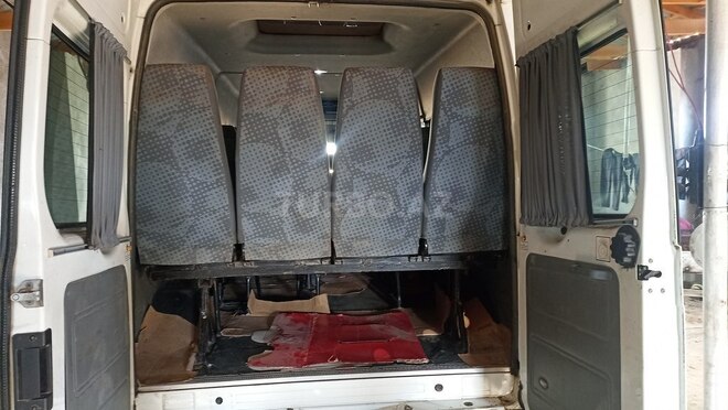 Ford Transit 2011, 806,710 km - 2.2 l - Gədəbəy