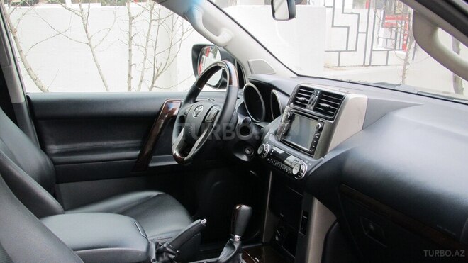 Toyota Land Cruiser Prado 2010, 85,000 km - 2.7 л - Bakı
