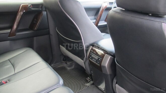 Toyota Land Cruiser Prado 2010, 85,000 km - 2.7 л - Bakı