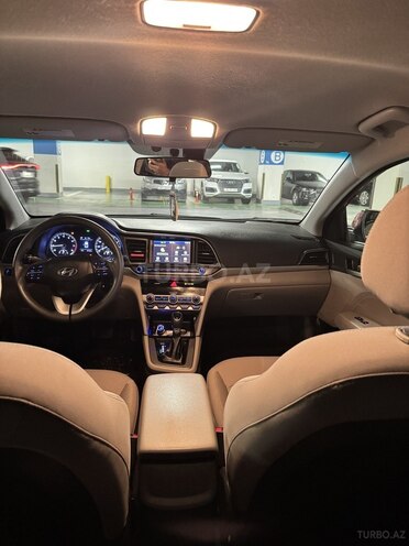 Hyundai Elantra 2020, 81,000 km - 2.0 l - Bakı