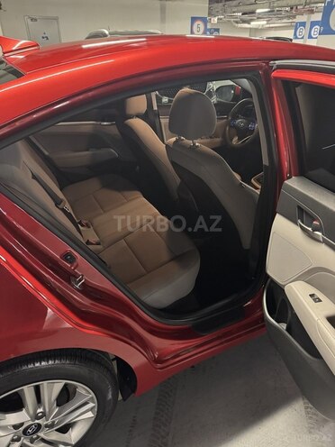 Hyundai Elantra 2020, 81,000 km - 2.0 l - Bakı