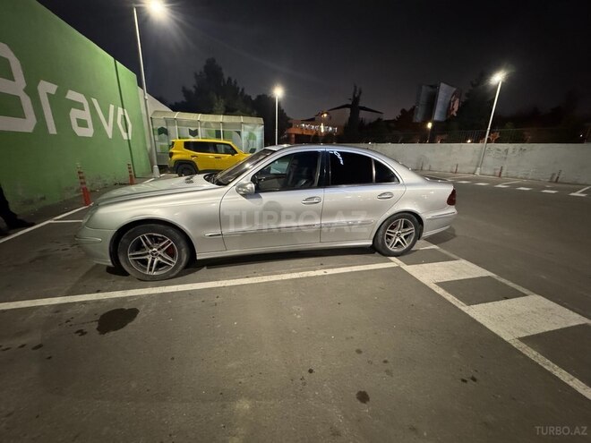 Mercedes E 220 d 2002, 520,000 km - 2.2 л - Bakı