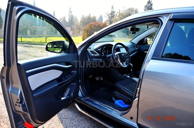 LADA (VAZ) Vesta SW Cross 2020, 36,400 km - 1.6 l - Şirvan