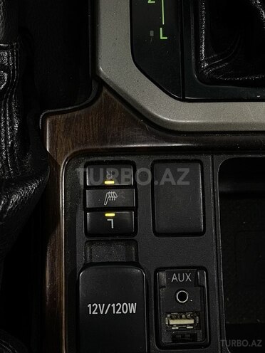 Toyota Land Cruiser Prado-14