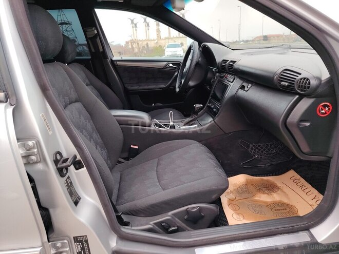 Mercedes C 200 2001, 385,000 km - 2.0 l - Bakı