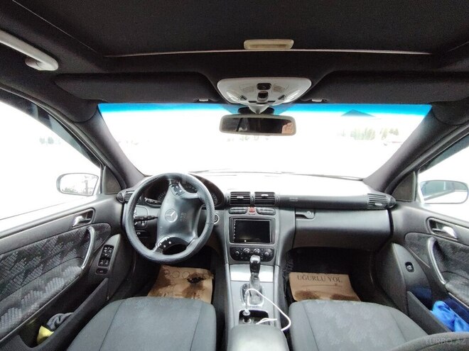 Mercedes C 200 2001, 385,000 km - 2.0 l - Bakı