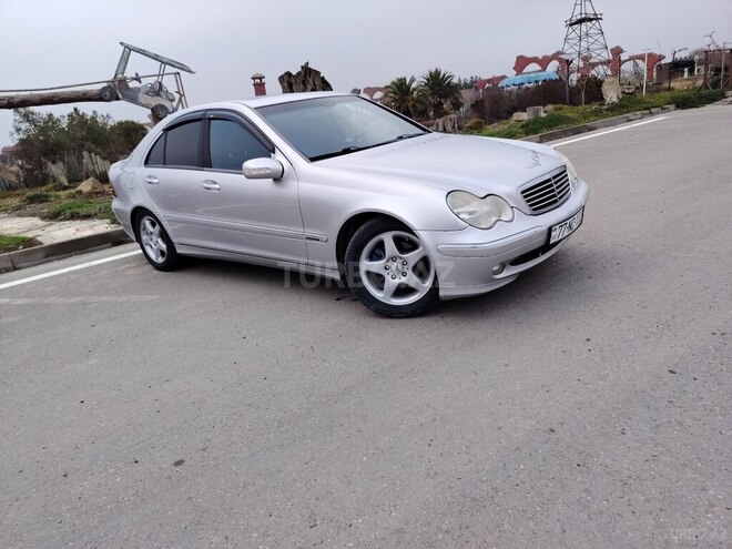 Mercedes C 200 2001, 385,000 km - 2.0 l - Bakı
