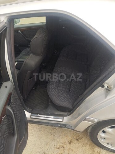 Mercedes C 250 1996, 357,200 km - 2.5 л - Bakı