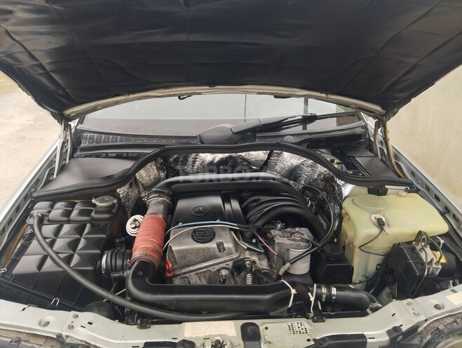Mercedes C 250 1996, 357,200 km - 2.5 л - Bakı
