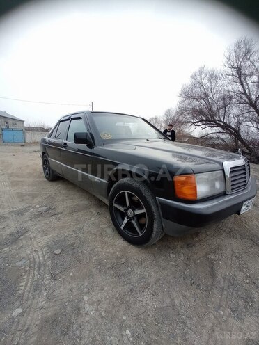 Mercedes 190 1992, 22,230 km - 2.0 л - Naxçıvan