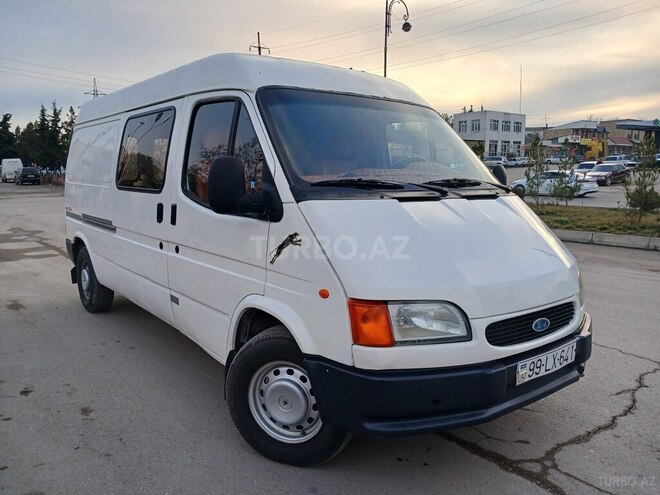 Ford Transit 1998, 359,000 km - 2.5 l - Quba