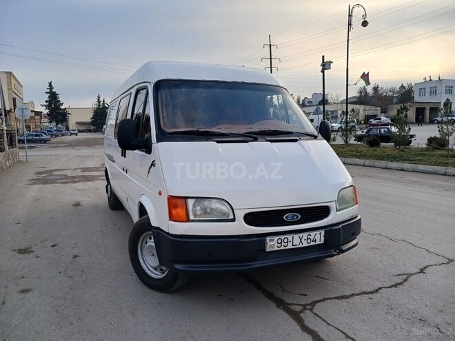 Ford Transit 1998, 359,000 km - 2.5 l - Quba
