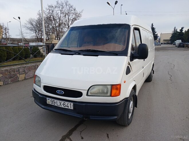 Ford Transit 1998, 359,000 km - 2.5 l - Quba