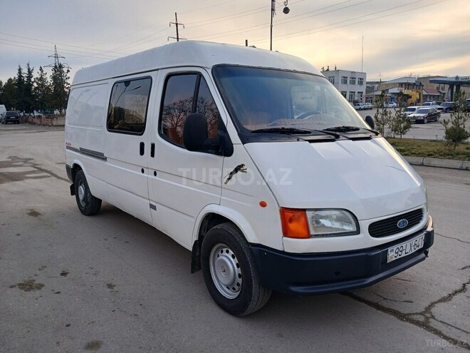 Ford Transit 1998, 359,000 km - 2.5 l - Quba