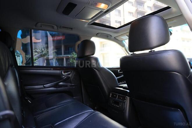 Lexus LX 570-16