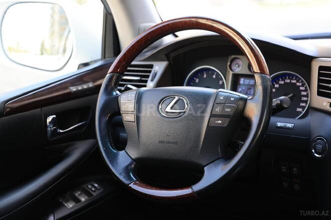 Lexus LX 570-10