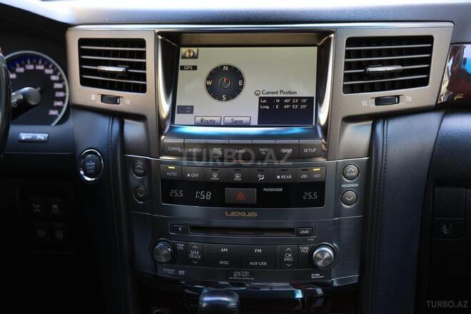 Lexus LX 570-9
