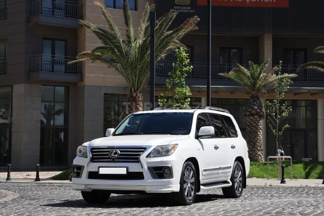 Lexus LX 570-4