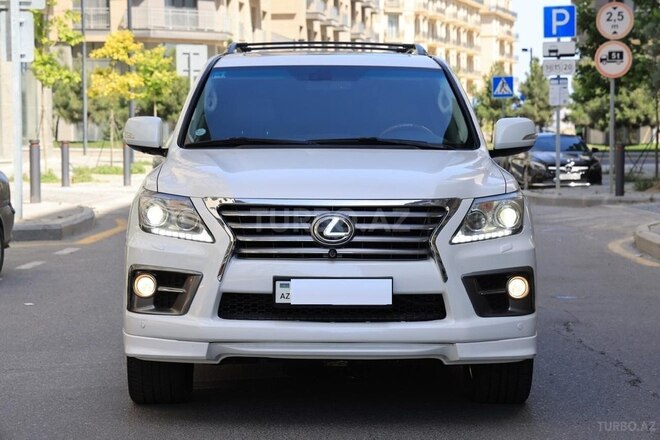 Lexus LX 570-18