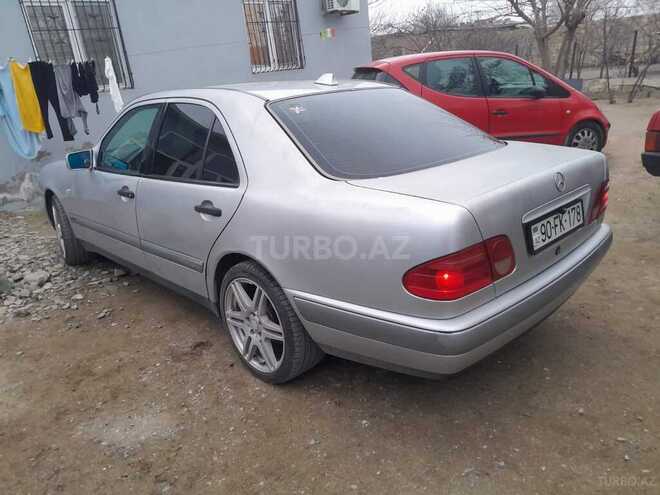 Mercedes E 240 1997, 234,765 km - 2.4 л - Bakı
